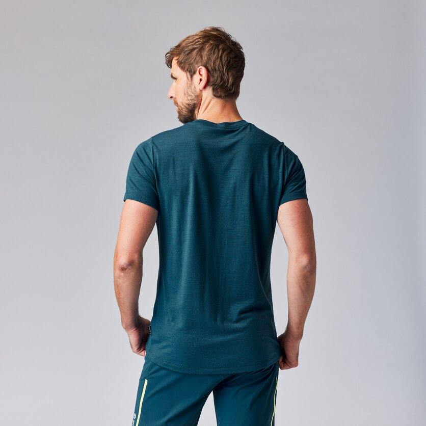 Martini Sportswear - TREKTECH Shirt Dynamic M - T-Shirts in mosstone-greenery - rear view model - Men