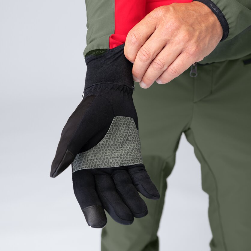 Martini Sportswear - Alvaro Gloves Uni - Gloves & mittens in black - Detail 4 - Unisex