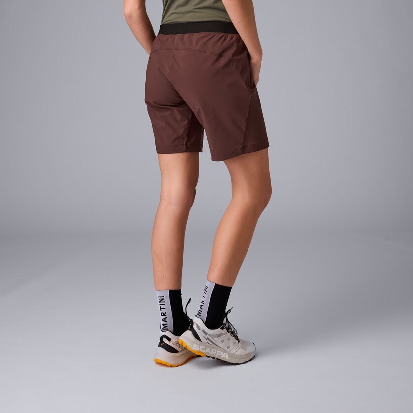 Martini Sportswear - Highventure Shorts W - Shorts in black - rear view model - Women
